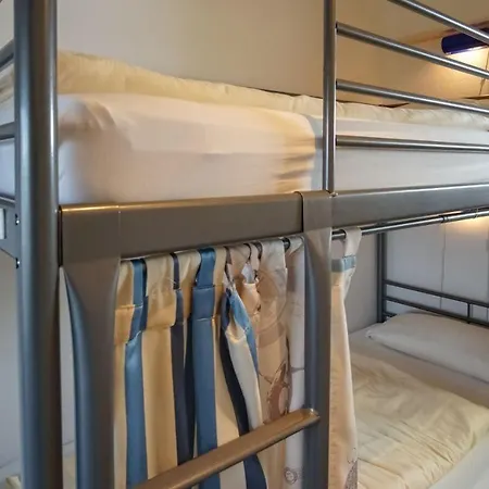 Vier-jahreszeiten-haus-iii-wohnung-62 *